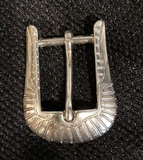 Super Trendy Silver Color Textured Belt Buckle