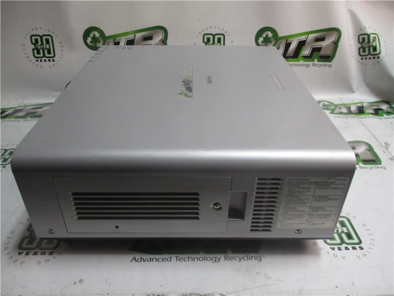 Panasonic PT-DW640 Projector 3424 Hours Bright Clear Display - Image 2 of 4