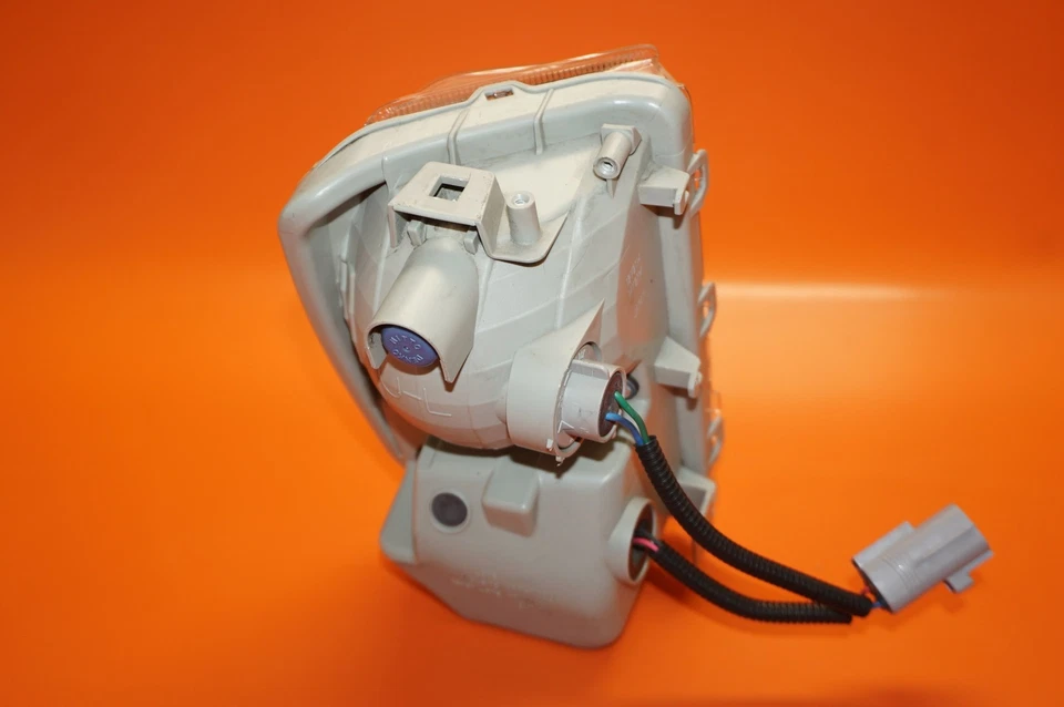 Faro antiniebla conductor izquierdo toyota prius 2012 2013 2014 2015 led oem Foto 2 de 4