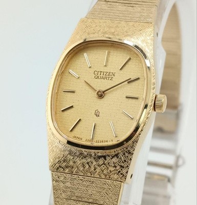 Working condition, new battery. CITIZEN gold watch, oval shape, ladies'