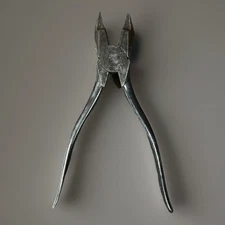 Vintage Crescent Tool Co 1950-8 Linesman Pliers Crestoloy USA Made Electrician