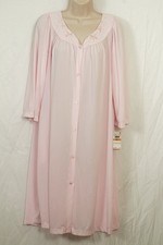 MISS ELAINE Pink Floral Embroidered ROBE Sleepwear Loungewear NWT SMALL 52