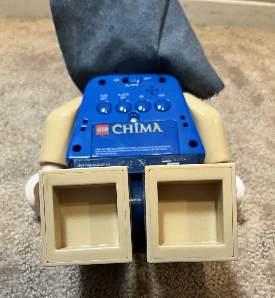 LEGO Chima Minifigure Alarm Clock (not working) - Image 4 of 4