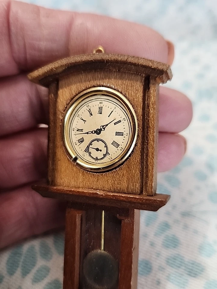 RELOJ Shackman Vintage 1:12 Casa de Muñecas Miniatura Madera Colgante Pared  Foto 3 de 4