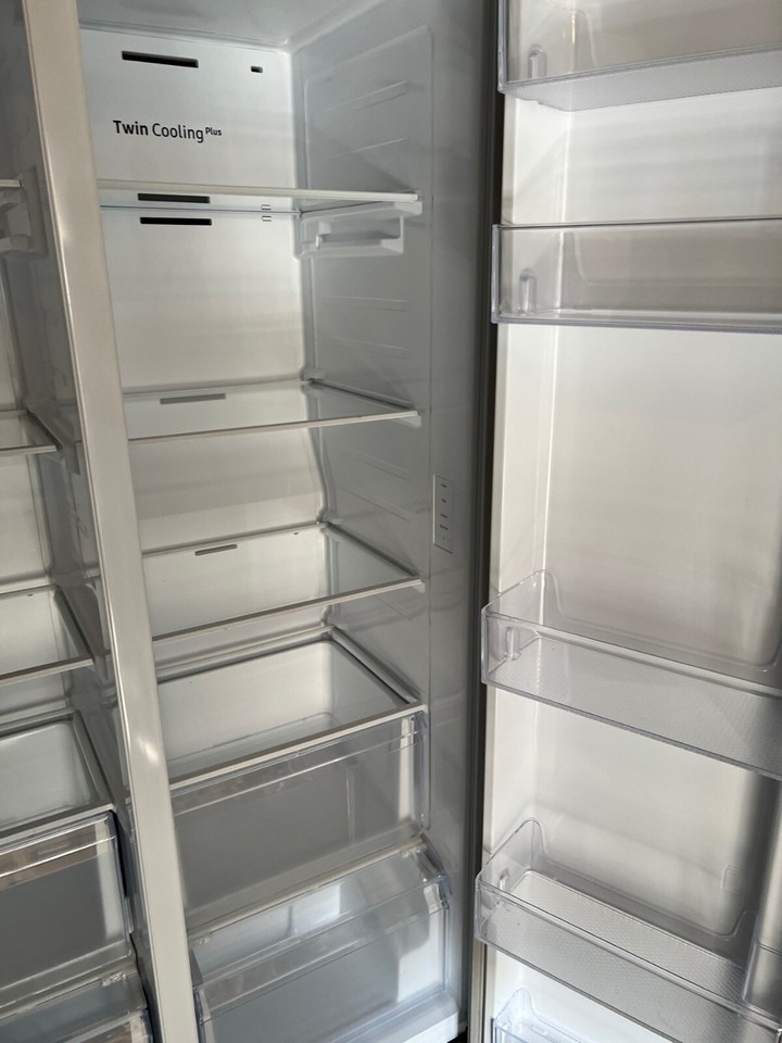 Samsung RS67A8810WW American Style Fridge Freezer including Warranty to