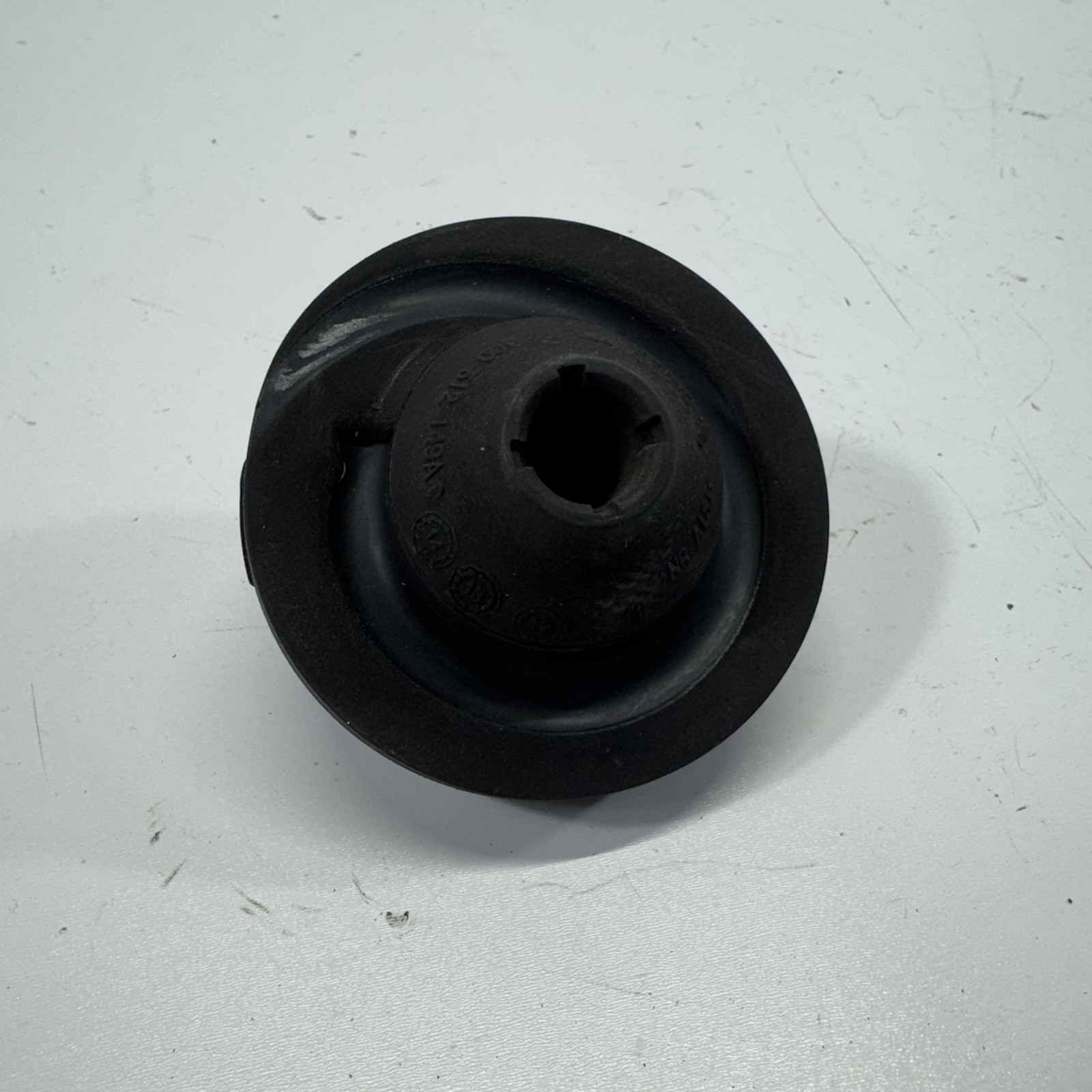 2012-2018 AUDI A6 C7 REAR LEFT RIGHT SIDE UPPER COIL SPRING INSULATOR SEAL OEM