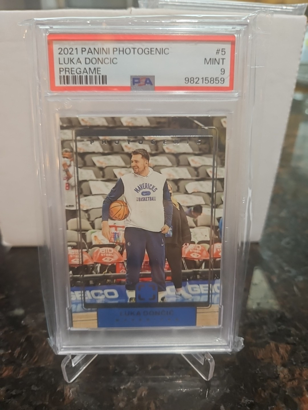 2021-22 Panini Photogenic Luka Doncic Pregame #5 - PSA 9 MINT