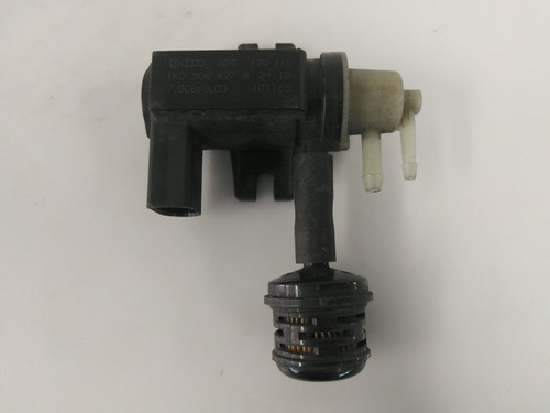 TURBO ÜBERDRUCK VENTIL Volkswagen Transporter T5 2010 1K0906627A
