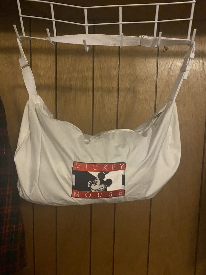  Equipo de vela mediano (M) Difícil de encontrar vintage de Mickey Mouse de Disney Foto 2 de 4