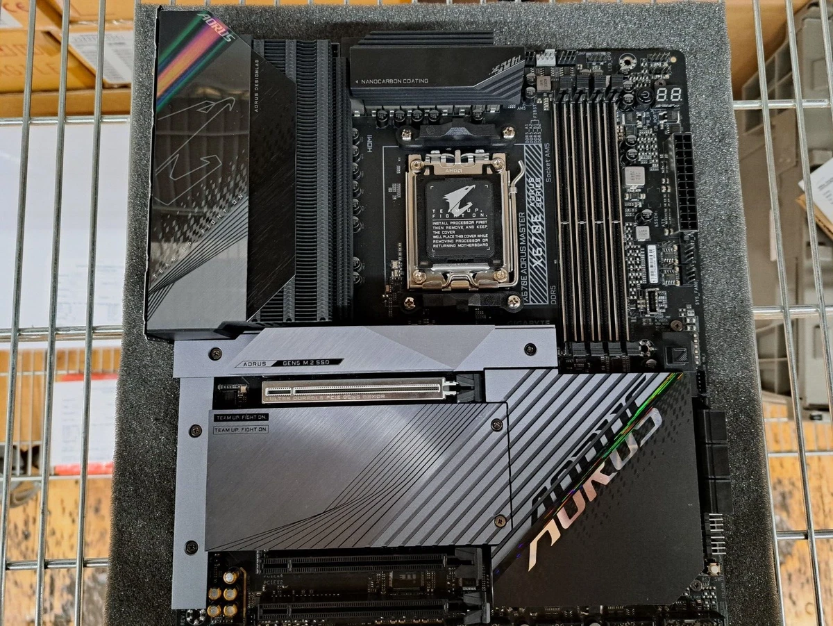 Used motherboard with processor clearance