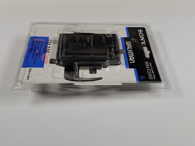 Walkman Sony WM-F20 Stéréo Cassette/radio FM - Années 70 - Pour Pièces / Réparation
