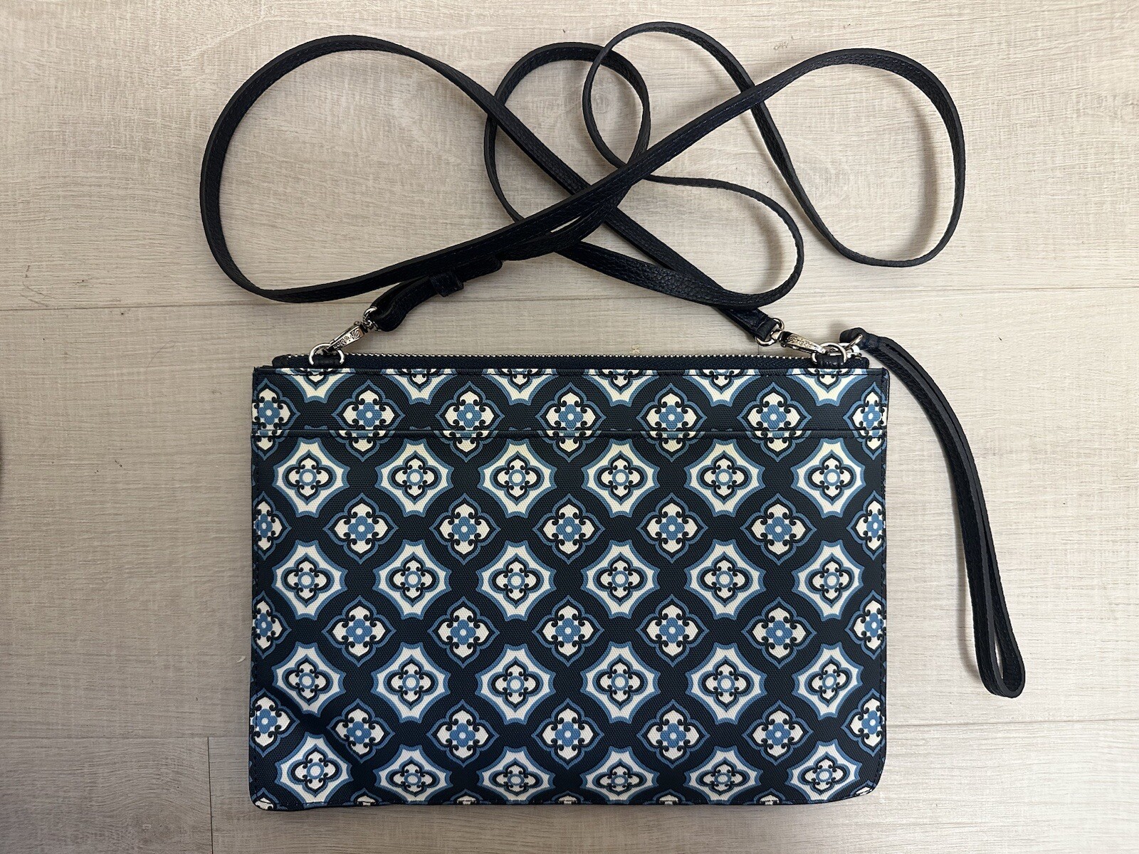 BRIGHTON NWT Convertible Crossbody / Wristlet Purse Blue Print eBay