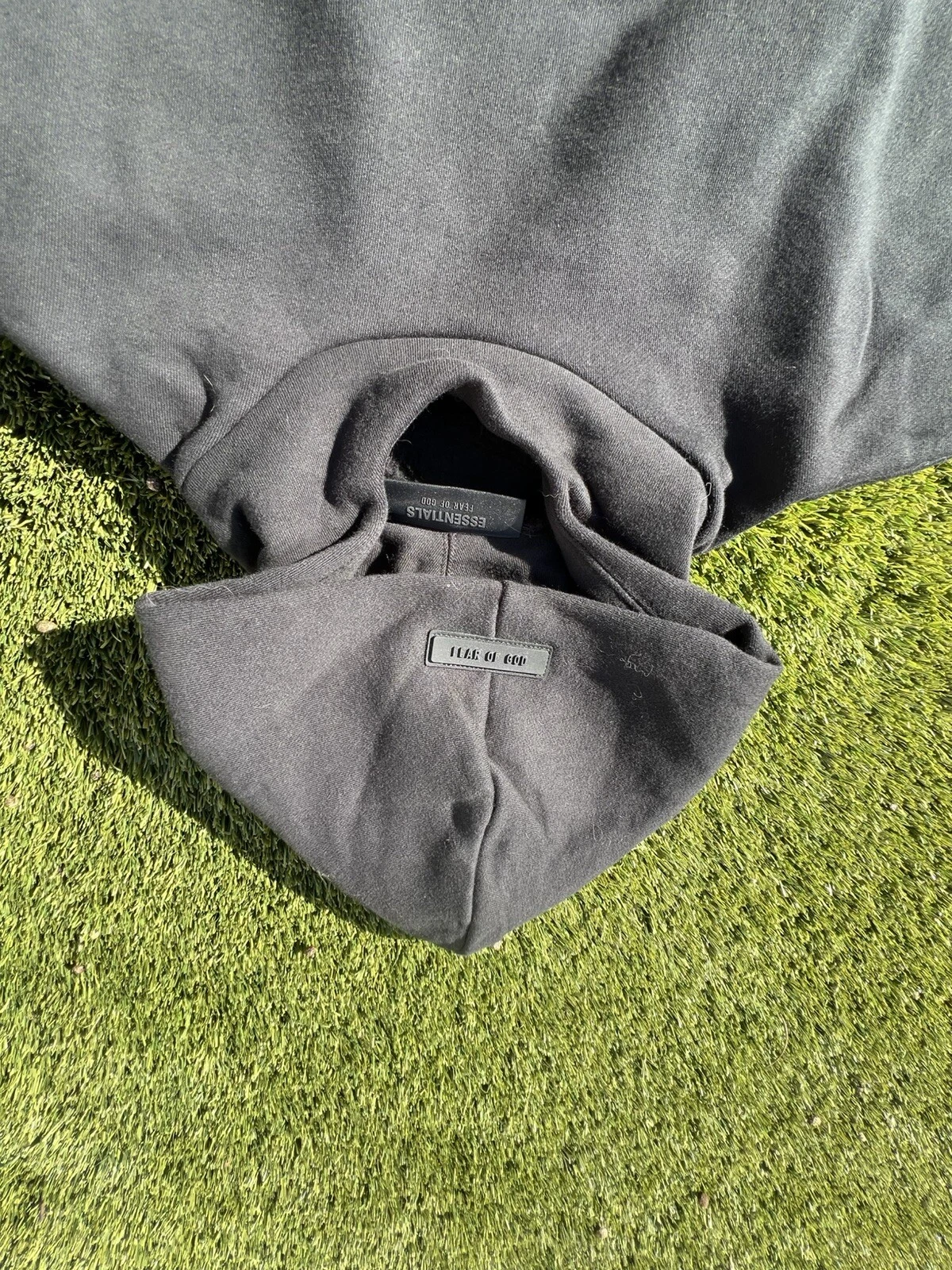 Felpa con cappuccio pullover elasticizzato nero Fear of God Essentials taglia XS uomo