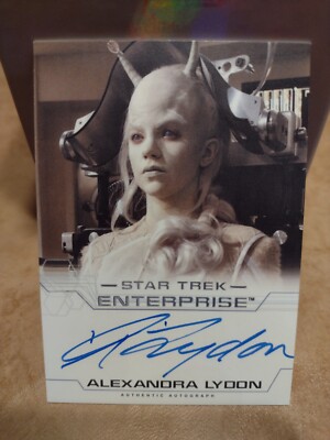 STAR TREK: ENTERPRISE: SEASON 4 - RITTENHOUSE AUTOGRAPH CARD, ALEXANDRA