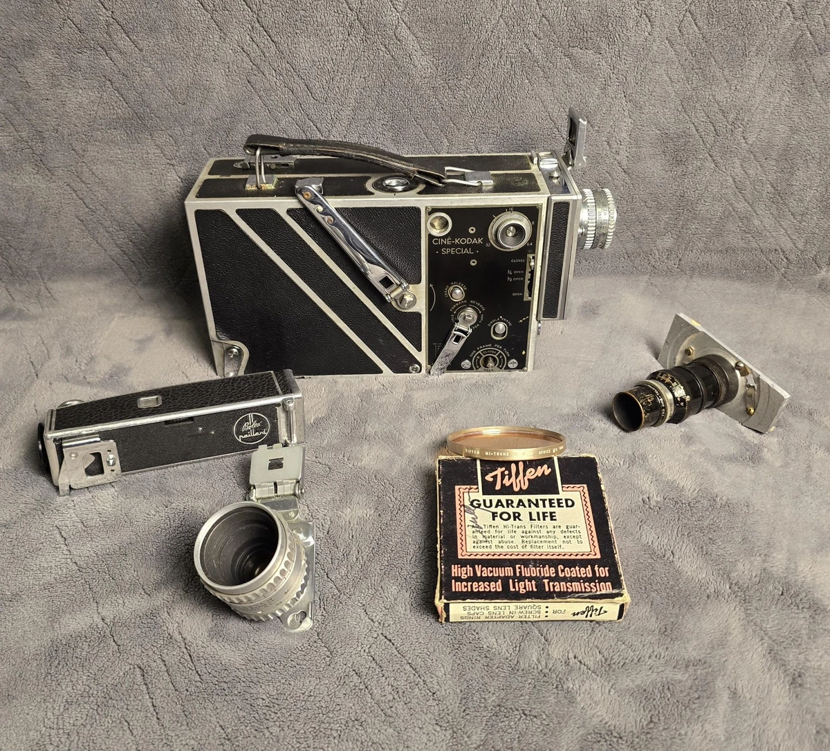【コレクター・マニア向】CINE KODAK MODEL M 16mmカメラ Kodak 16mm Vintage Movie Cameras for sale | eBay