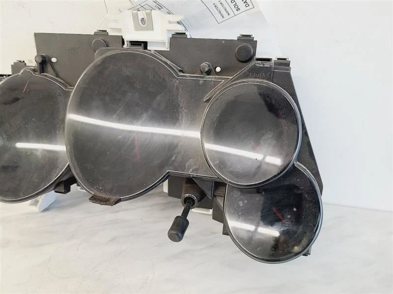 Velocímetro Cluster MPH compatible con 04-08 MATRIX 573732 Foto 3 de 4