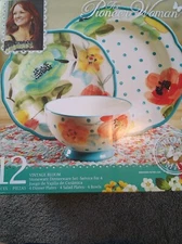 Pioneer woman vintage bloom 12 piece dinnerware set