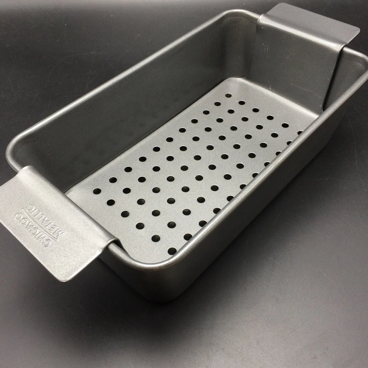 Chicago metallic top meatloaf pan