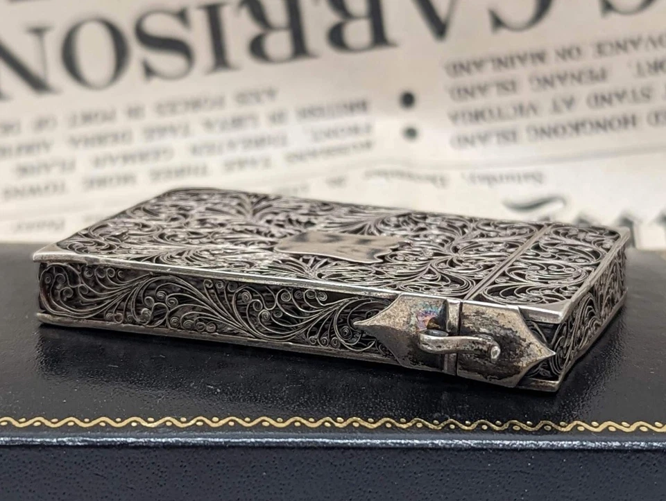 Antiguo estuche de tarjeta de plata con patrón de filigrana victoriana ""María 6 de abril de 1839 Foto 4 de 4