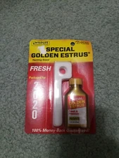Wildlife Research Center Golden Estrus Deer  hunting Scent 