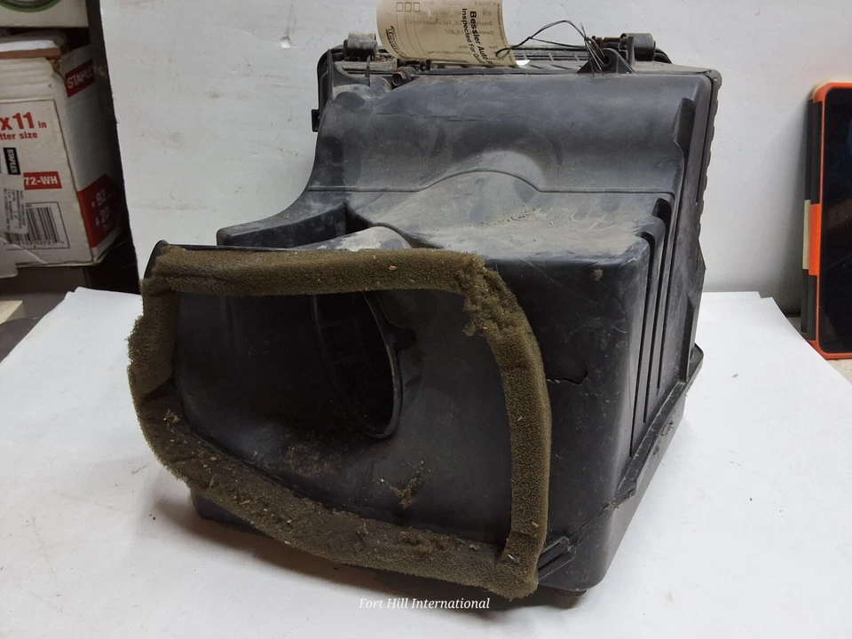 06 07 08 09 Pontiac Grand Prix, Buick LaCrosse, 3.8 L federal air cleaner box OE Foto 3 de 4