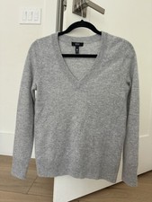 AQUA CASHMERE Sweater Gray Long Sleeve Pullover Crew Size Xs V Neck