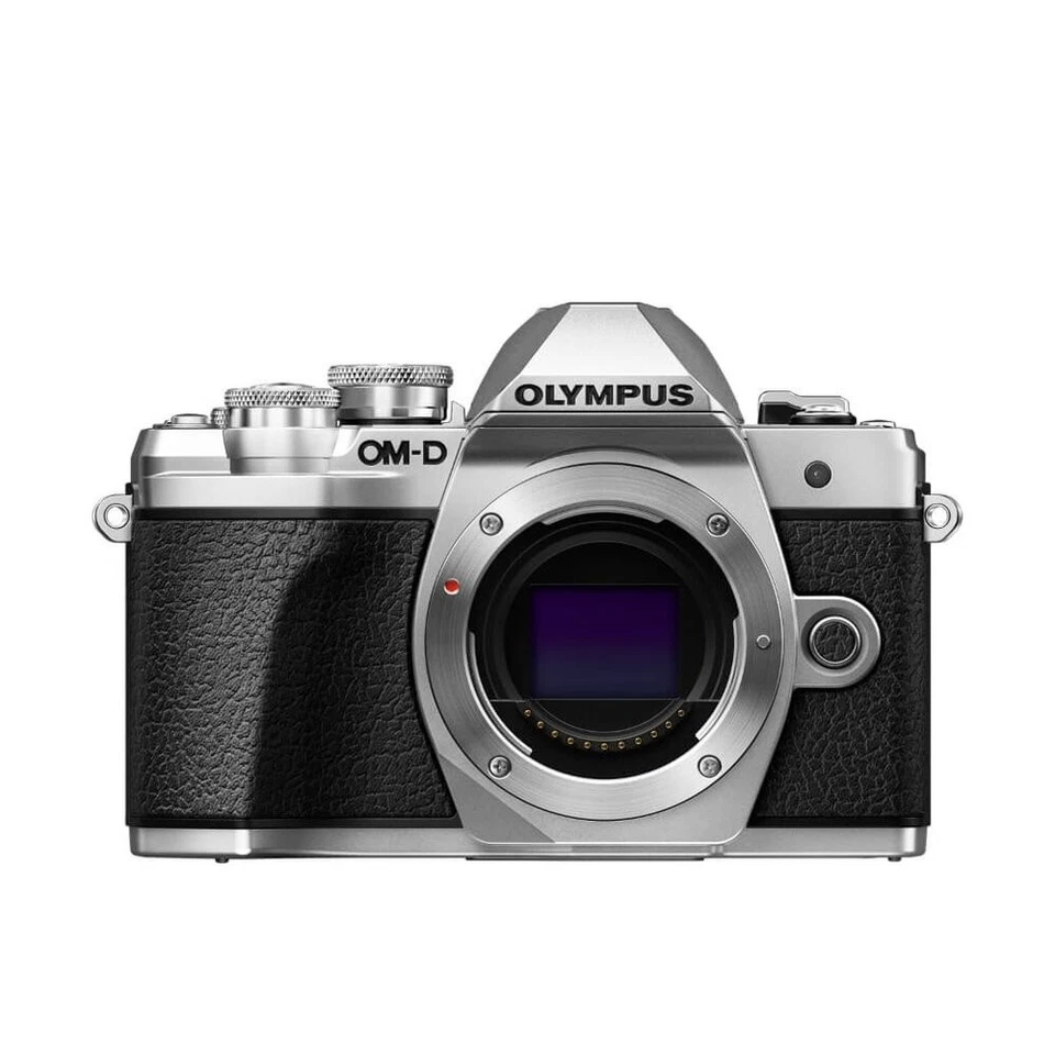 Olympus OM-D E-M10 Mark III, foto 1 di 5
