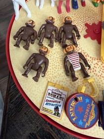 Playmobil White Circus Elephant Romani Circus Lot w/ Many Extras Turntable