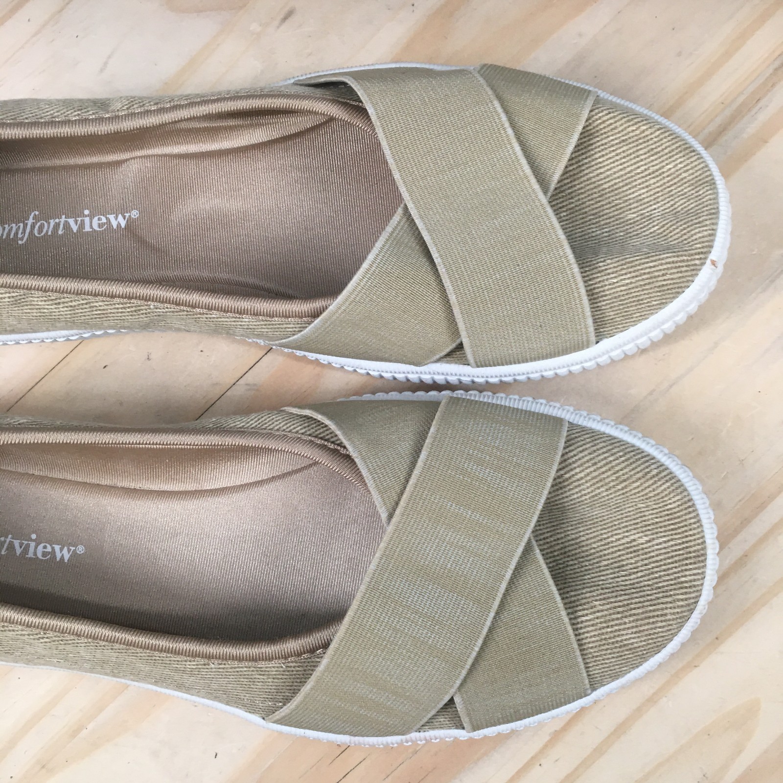 Comfortview Shoes Womens 8.5 W Athletic Jazlyn Slip On Flats Brown Fabric Casual