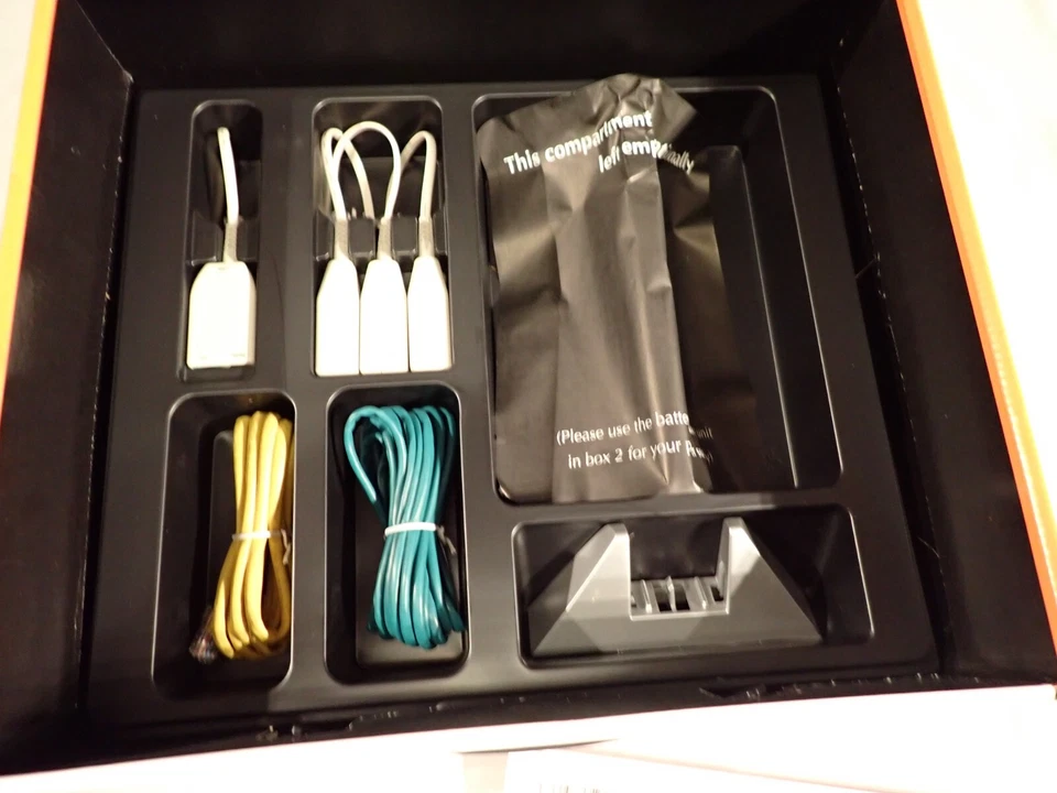 2Wire Gateway 3600HGV Internet Modem 4-Port Wireless Router (AT&T Uverse) - Image 3 of 3