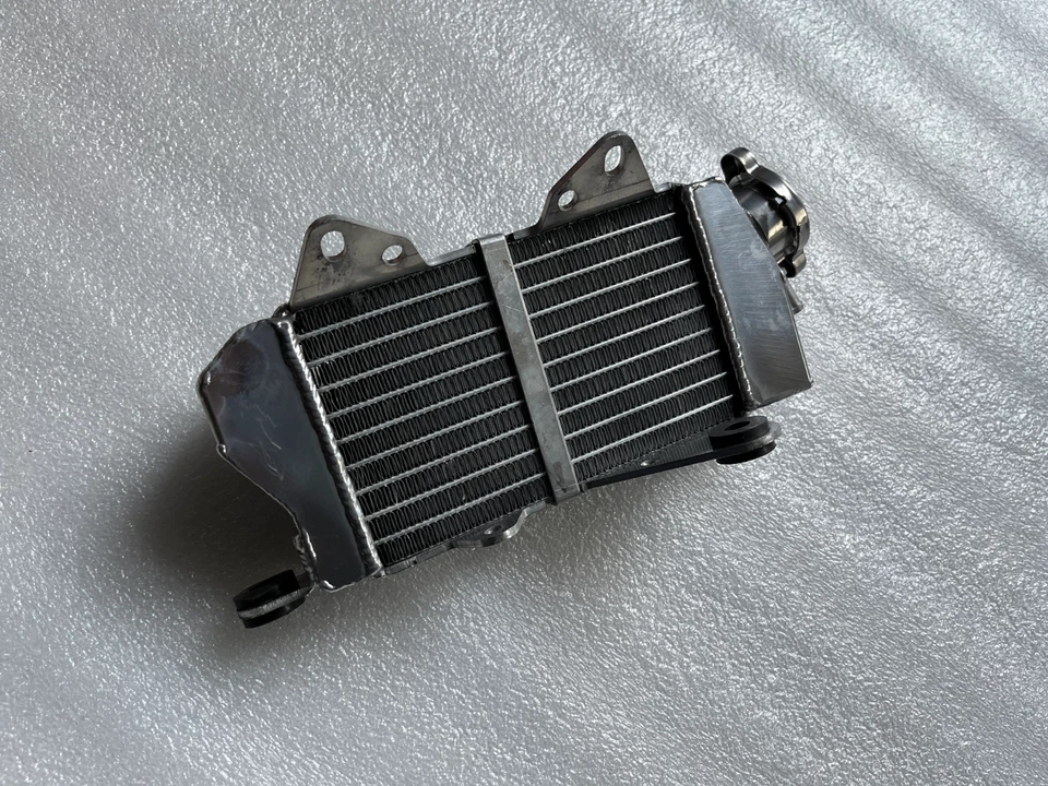 👍Алюминиевый радиатор для Kawasaki KX60 1999-2003 / Suzuki RM60 2003 - Изображение 2 из 4