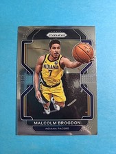 Malcolm Brogdon 2021-22 Panini Prizm Basketball Card # 135 J3500