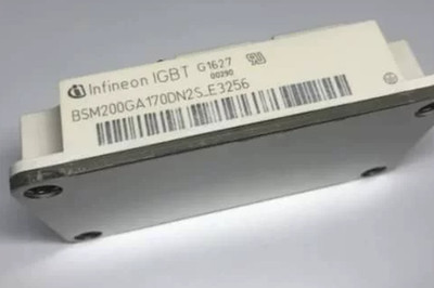 1PC New In Box INFINEON BSM200GA170DN2S_E3256 Power Module