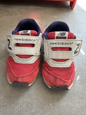 New Balance Baby Sportschuhe Gr. 25, Babyschuhe