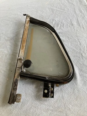 Dreiecksfenster links VW Käfer ab BJ 67 Chrom Komplett - Bild 1 von 4
