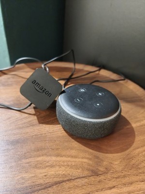 Amazon Echo Dot der 3. Generation. Schwarz 