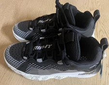 Rip It Future Volleyball Shoe womens Size 9  black & white  New! sneakers