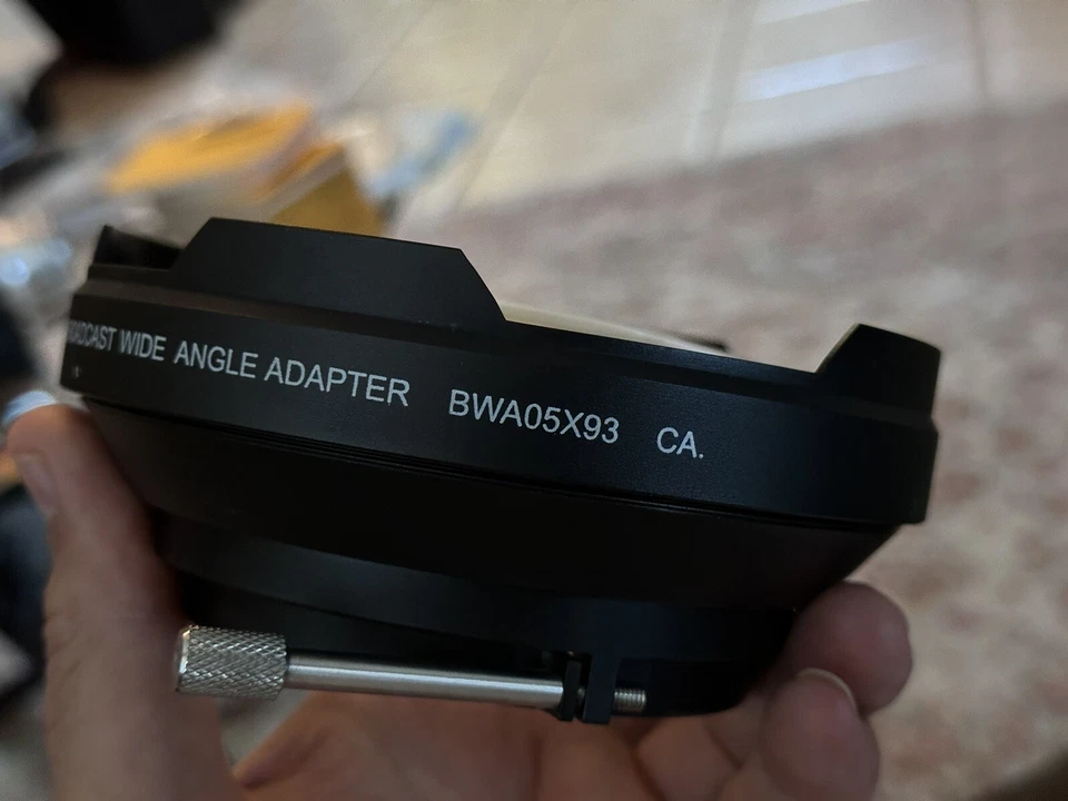 CAVISION BWA05X93 Multi-Coating Professional broadcast Wide Angle Converter - Image 2 of 4