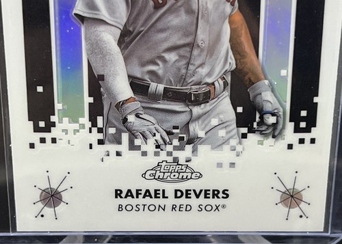 2022 Topps Chrome New Classics Refractor #NC-9 Rafael Devers Red Sox FREE Ship - Picture 3 of 4