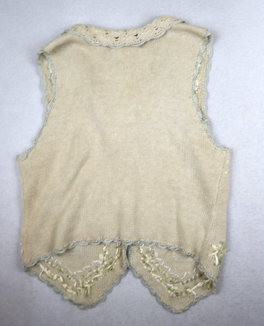 TIARA INTERNATIONAL WOMEN'S BEIGE EMBROIDERED SWEATER VEST SIZE M