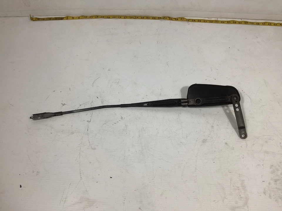 Brazo limpiaparabrisas delantero derecho Mercedes Benz GL550 2008-2012 OEM. Foto 2 de 4