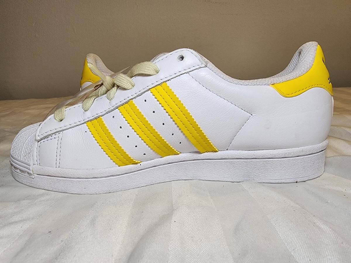 adidas gazelle silver green womens adidas Superstar ADV Shoes
