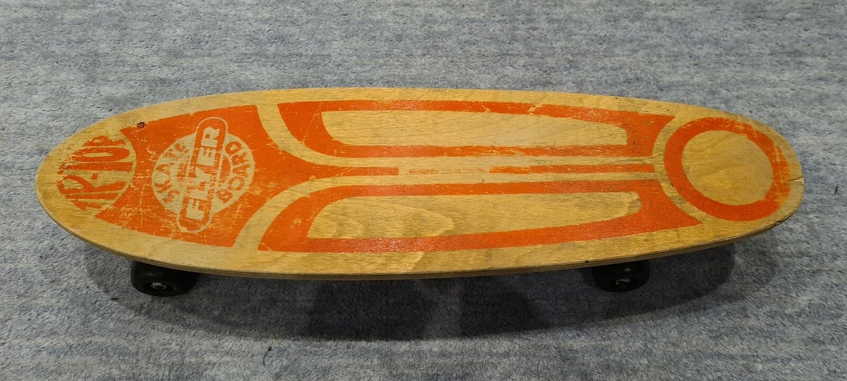 VINTAGE RETRO 1970 s SURF FLYER SKATE FLYER TIP TOP SKATEBOARDS