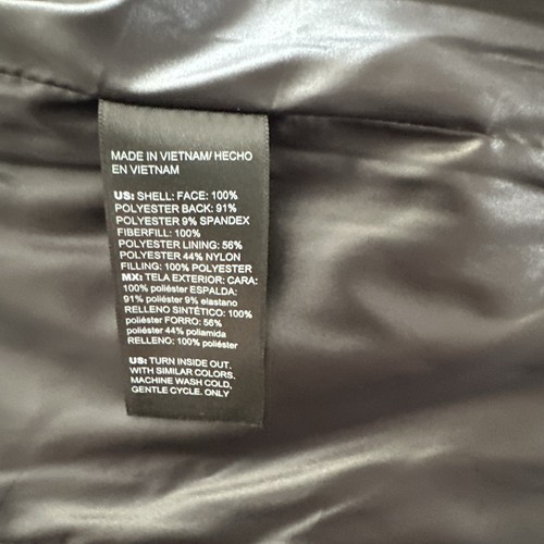 Chico's Women's Zenergy Quilted Foil Puffer Vest Size 2 (12)NWT - Bild 3 von 4