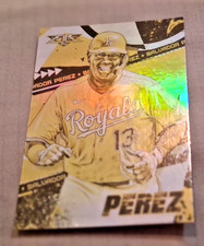 2022 Topps Fire  - salvator perez #67 royals