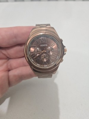 Geneva 12395 P Rose Gold Tone Quartz Men's Watch Chronograph Style Needs Battery