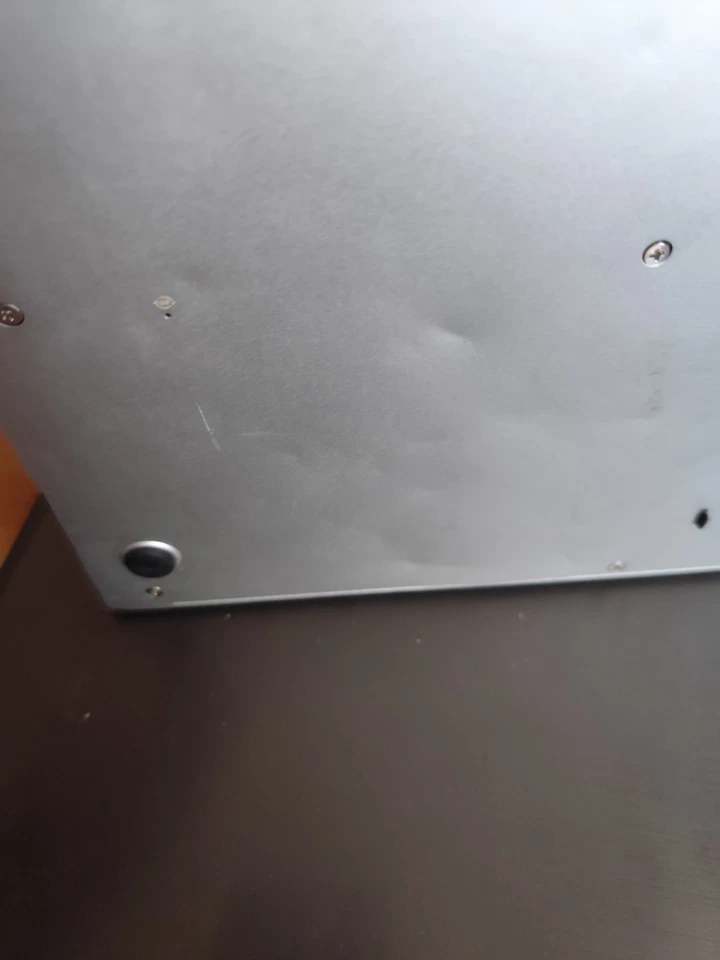 MSI Ultrabook MODERN 14 A10M-1067XIT 14" i7-10510U RAM 8GB SSD 256GB-WIN 10 PRO - Immagine 4 di 4