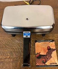 Vitantonio Pizzelle Chef Automatic 300 Chrome & Cast Iron Italian Cookie Maker