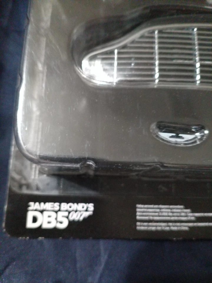 Eaglemoss James Bond 007 Aston Martin DB5 Stage 01 Part Build 1:8 Grill New - Image 2 of 4