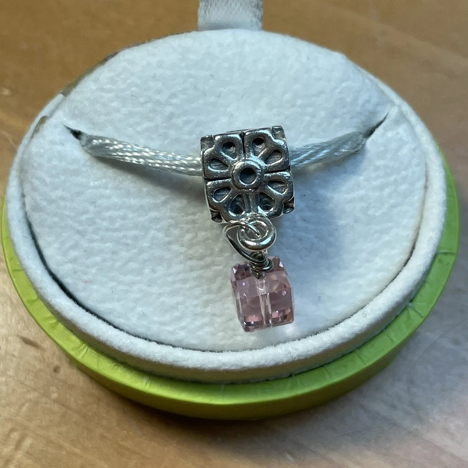 Pulsera Chamilia Bead Rosa Flor Swarovski Cuelga Cristal Plata Dije Foto 3 de 4